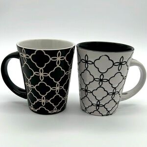 Home Essentials Black and White Geometric Ceramic Coffee Tea Mugs (Set of 2)